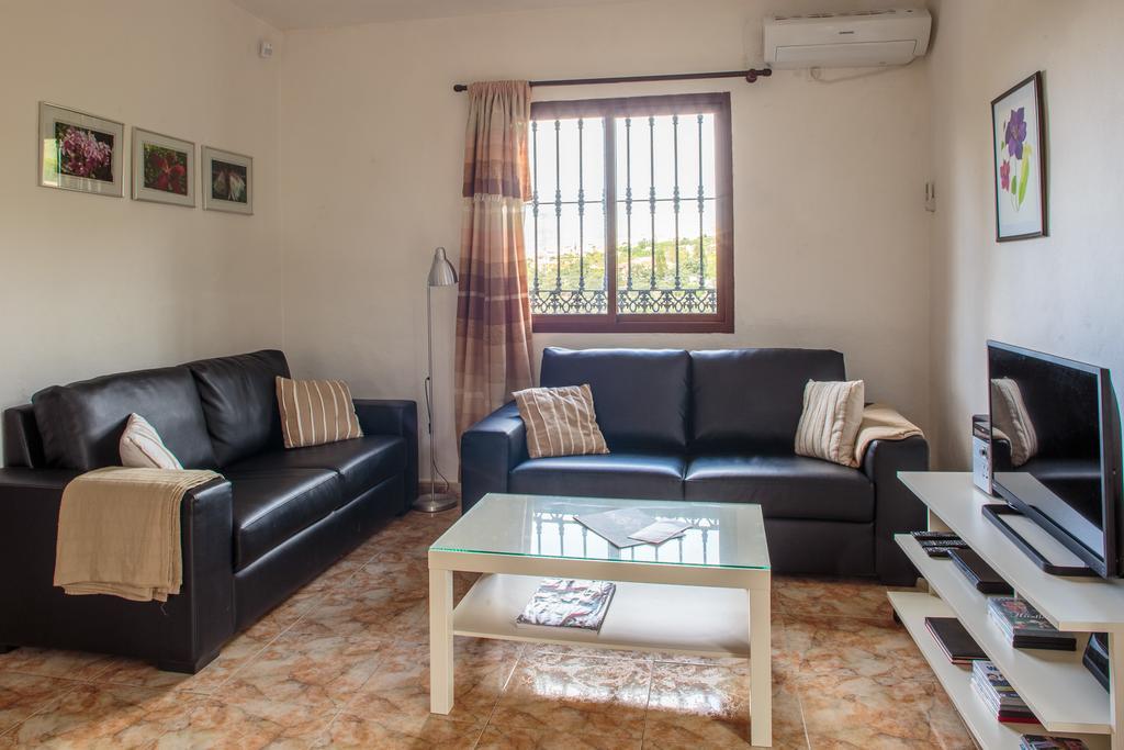 El Roble Holidays Alhaurin el Grande Luaran gambar